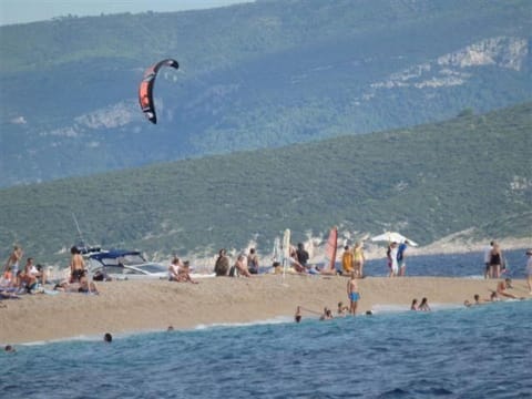mit Balkon und Meerblick Apartment in Bol