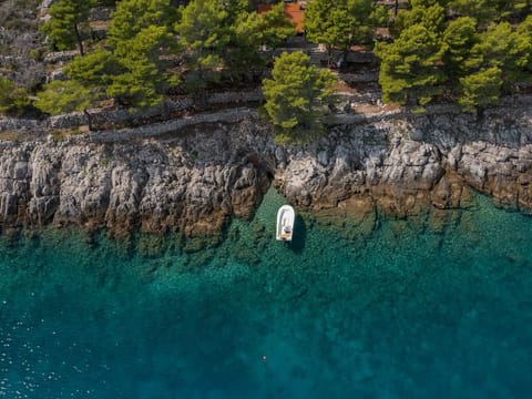 Haus in Općina Sućuraj mit Grill und Terrasse Vacation rental in Dubrovnik-Neretva County