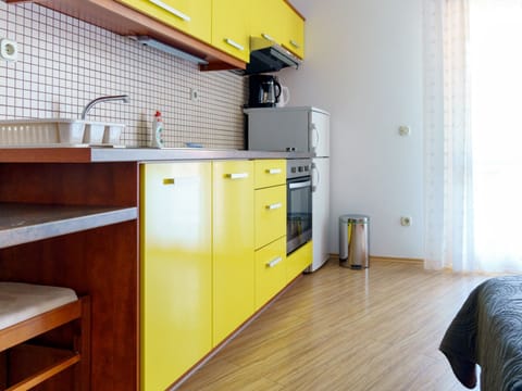 mit Blick auf das Wasser Apartment in Brela