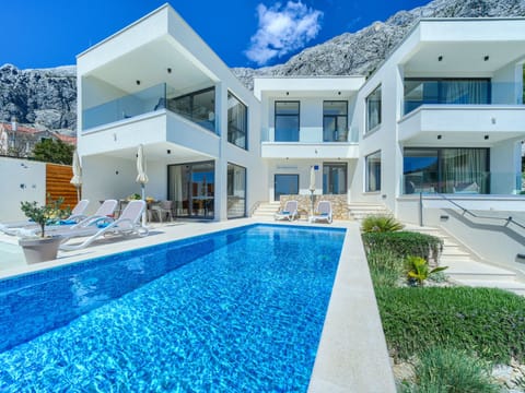 Villa Bellevue Bast Vacation rental in Baška Voda