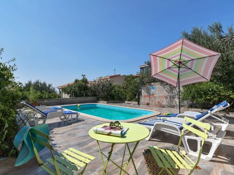Vele Duplex-Wohnung mit Terrassen und Meerblick Apartment in Makarska