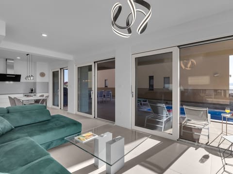 Apartman DeLux with private pool Apartment in Tučepi