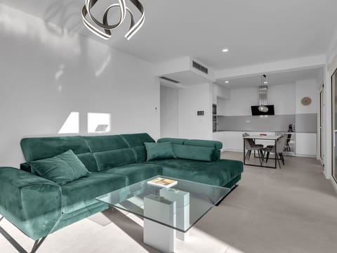 Apartman DeLux with private pool Apartment in Tučepi