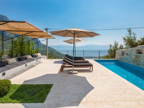 "Villa Mara" mit Terrasse Vacation rental in Dubrovnik-Neretva County