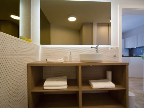 Sunset Paradise, Fluchtvilla in privater Oase Vacation rental in Dubrovnik-Neretva County