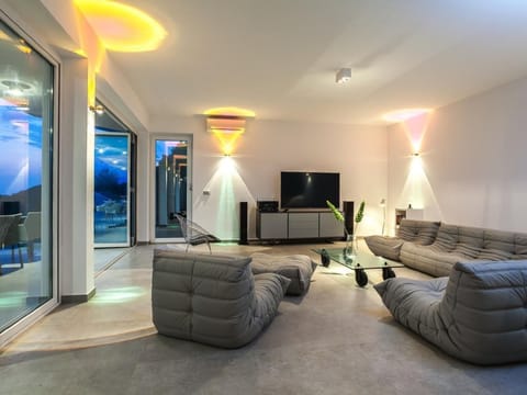 Villa Style and Sea Apartment in Dubrovnik-Neretva County