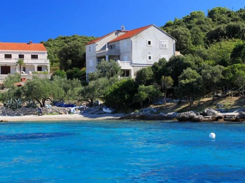 Wohnung in Žrnovo mit kostenlosem Parkplatz Apartment in Dubrovnik-Neretva County