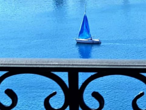 Villa mit Blick auf das Wasser Vacation rental in Dubrovnik