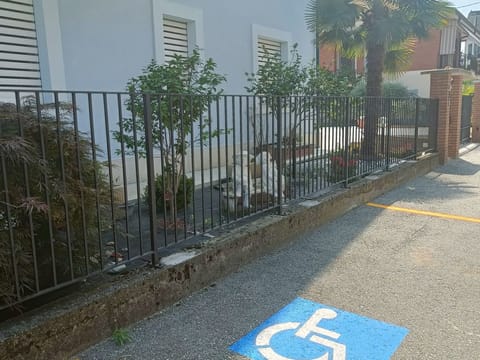 Flach 'Mary' Apartment in Liguria