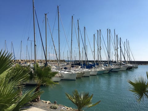 Angenehme Wohnung in San Bartolomeo Al Mare Apartment in San Bartolomeo al Mare