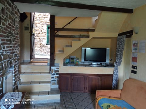 Schönes Ferienhaus mit Garten und Whirlpool Vacation rental in Liguria