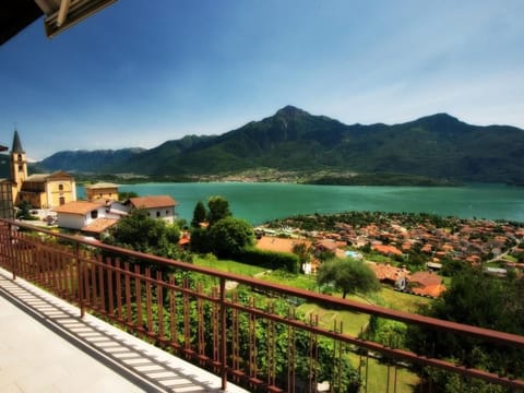 Casa Luna' Wohnung mit Wasserblick Apartment in Domaso