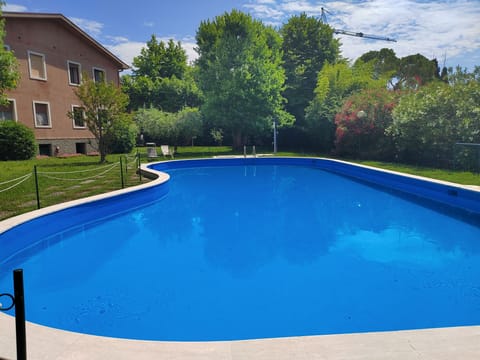 mit Terrasse Apartment in Lazise