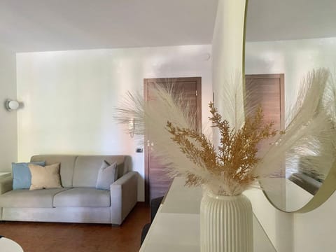 Gemütliche Drei-Zimmer-Wohnung mit Garten Apartment in Sirmione