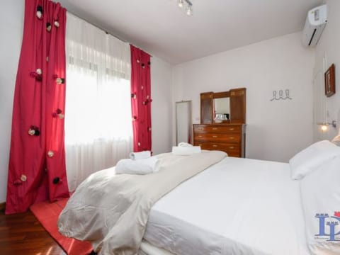 Desenzanoloft Villa Palm Garda Beach Vacation rental in Desenzano del Garda