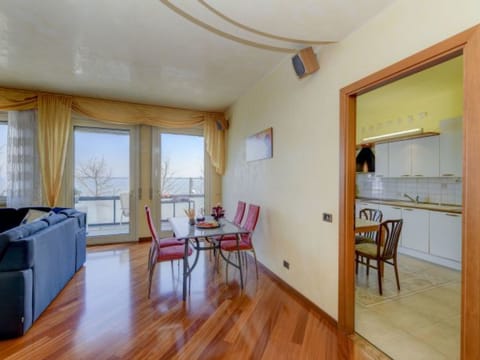 Desenzanoloft CHARMING ON THE LAKE Apartment in Desenzano del Garda