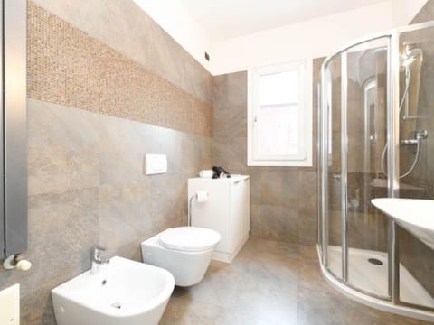 DesenzanoLoft La Rosa dei Venti Renoviert 2025 Apartment in Desenzano del Garda