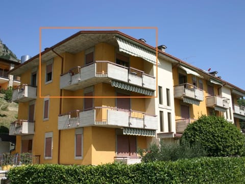 208 Apartment in Tignale