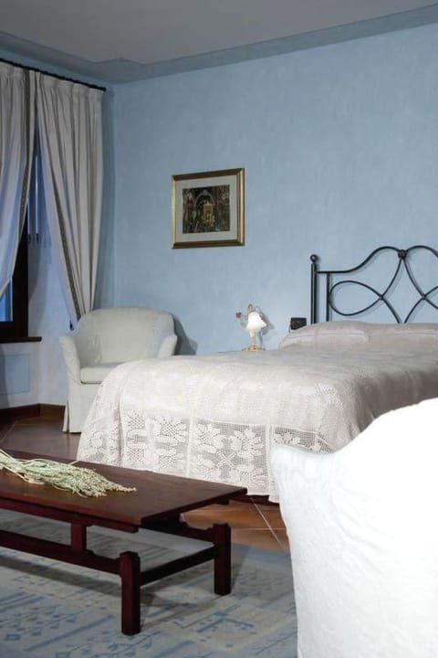 Blaues Zimmer Vacation rental in Province of Brescia