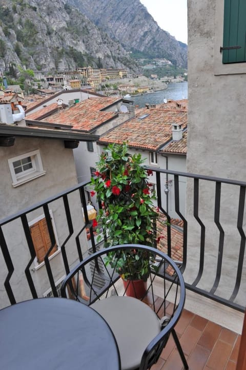 'Bella vacanza 8 Apartment in Limone Sul Garda