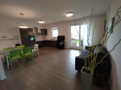 Appartement in Reiff mit Großer Terrasse Apartment in Riva del Garda