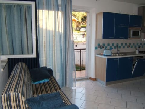 Blue Apartment in Brenzone sul Garda