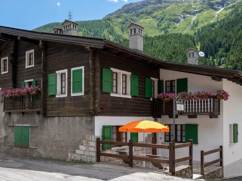 Wohnung im Dorfzentrum Ronco 2 Apartment in Macugnaga