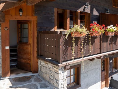 Chalet Borgo Walser Testa 6 Apartment in Macugnaga