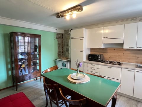 Sorriso Lächeln Apartment in Province of Brescia