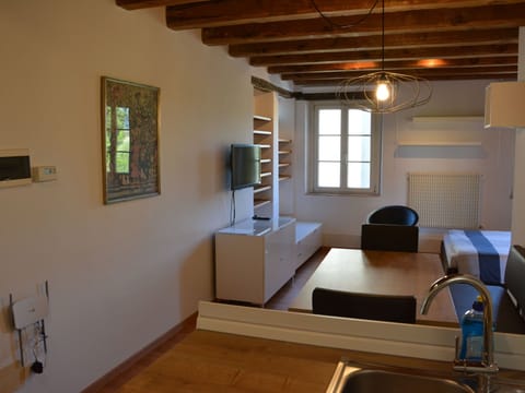 Apt. "San Bernardo" Apartment in Friuli-Venezia Giulia