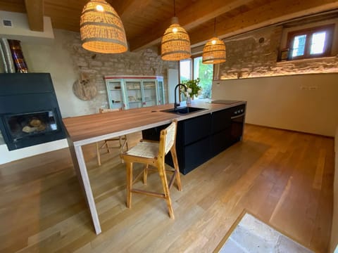 Kitchen / Dining Room