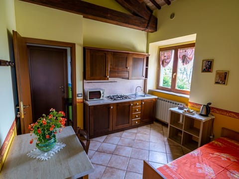 'Granatapfel' mit Schwimmbad Apartment in Marche