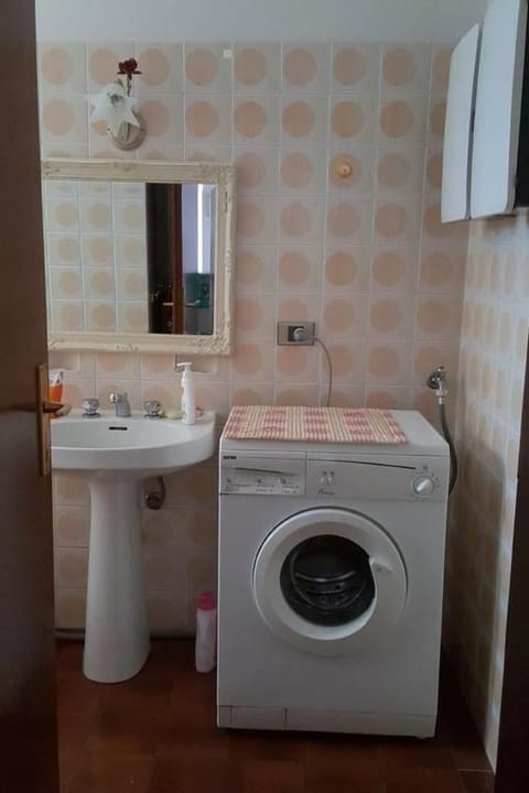 mit privater Terrasse Apartment in San Benedetto del Tronto