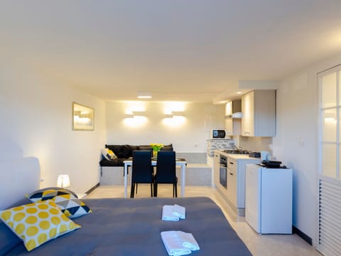 Einzimmerwohnung mit Terrasse und Blick auf den Berg Apartment in Rapallo