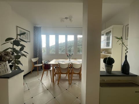 Mari Sole House by Holiday World Apartment in Chiavari