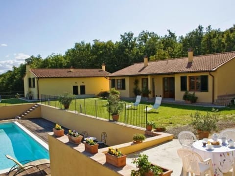 Lo Strettoio Wohnung mit Gemeinschaftspool Apartment in Tuscany