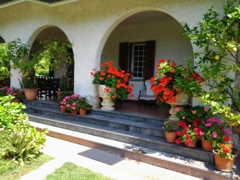 Villa 'Villa Piero' mit eigenem Pool Vacation rental in Province of Massa and Carrara