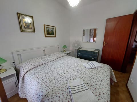 Wohnung mieten Apartment in Province of Massa and Carrara