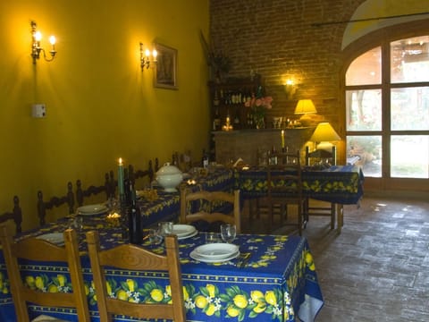 in Palaia mit Großem Garten Vacation rental in Tuscany