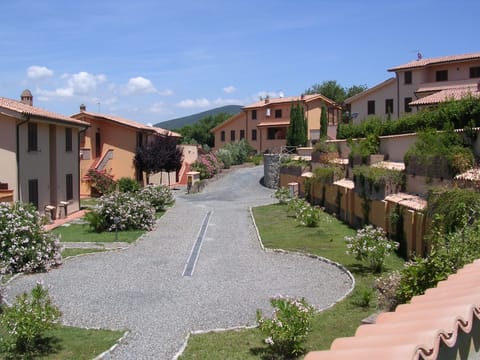 Wohnung 'Pieve Pomaia 36' mit Pool Apartment in Tuscany