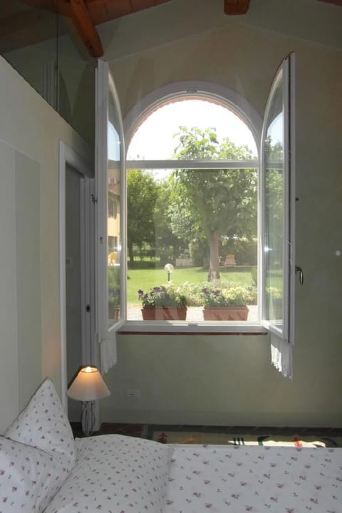 in Cascina mit privatem Parkplatz Apartment in Tuscany