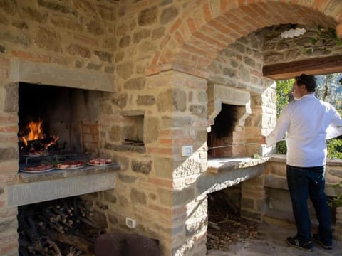 Wohnung in Cortona mit Terrasse, Garten und Grill Apartment in Umbria