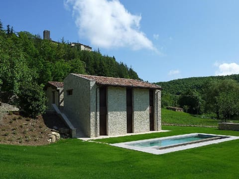 Villa mit privatem Spa und beheiztem Pool Vacation rental in Umbria