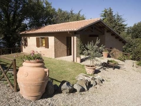 Anwesen "Casa Poggeri" mit Gemeinschaftspool Vacation rental in Montefiascone