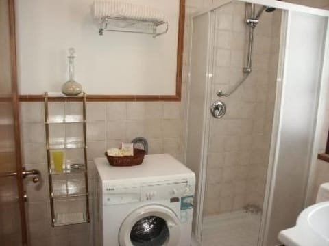 GLICINE Apartment in Umbria