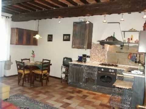 GLICINE Apartment in Umbria