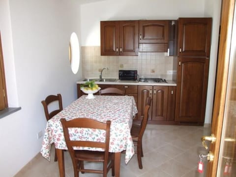 Wohnung 'Ivy' mit privatem Garten Apartment in Sant Agnello