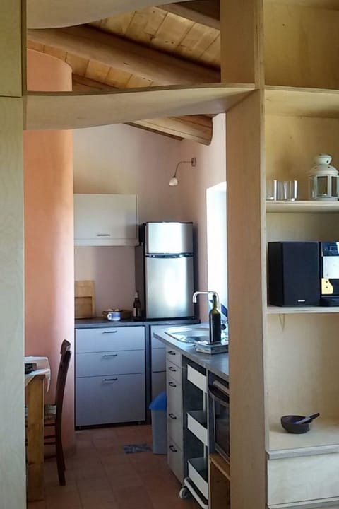 Kleines feines helles Appartment im Gruenen mit Meerblick Apartment in Basilicata