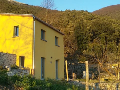 Kleines feines helles Appartment im Gruenen mit Meerblick Apartment in Basilicata