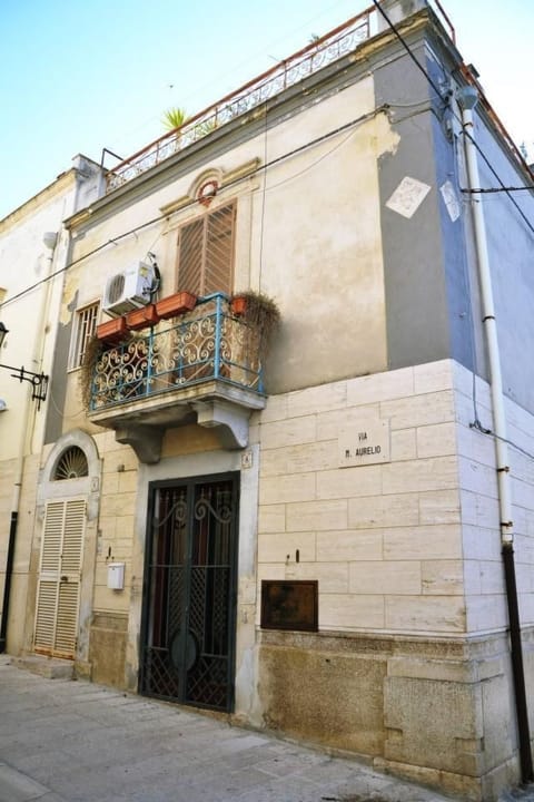 Casa Antica Canosa Vacation rental in Province of Foggia